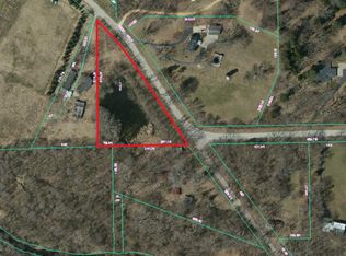 8581 Burr Oak Rd, Roscoe, IL 61073