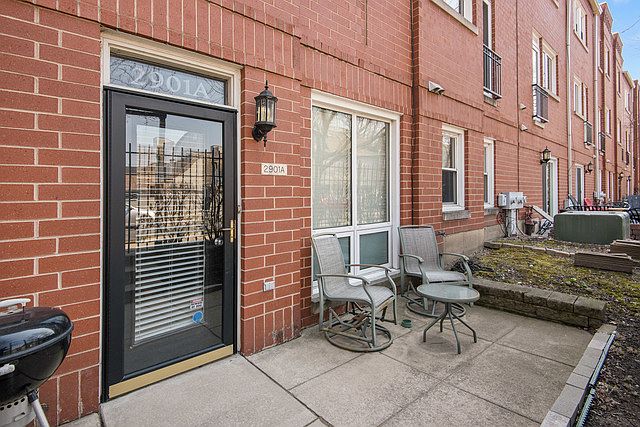 1st image of 2901 N Wolcott Ave #Uta