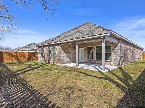 109 Muscadine Ln, Lafayette, LA 70508