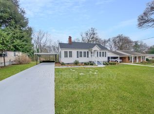 19 Amber Dr, Greenville, SC 29607