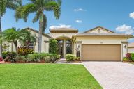 SE Legacy Cove Cir-1306-001.jpg