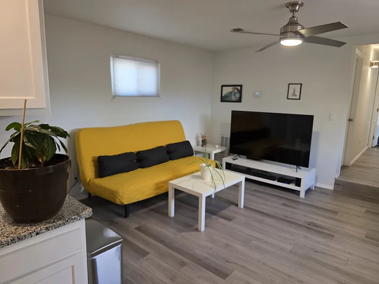 716 Arno St SE #B — Photo 6
