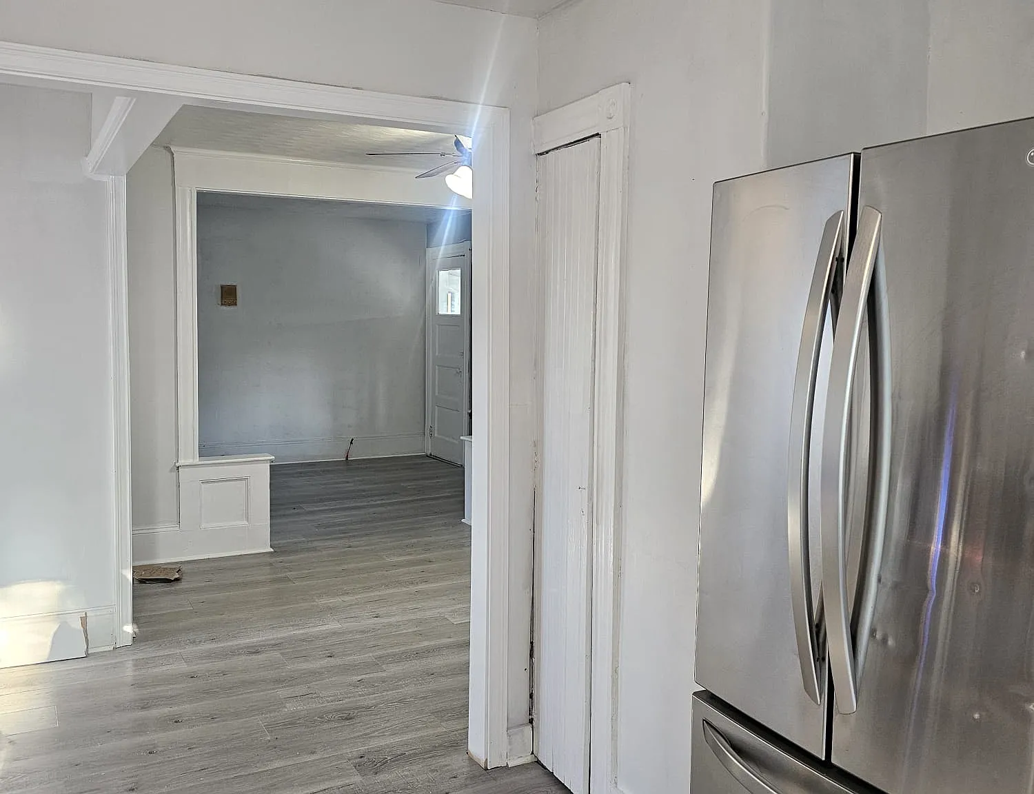 2 bed, 4569 sqft, $1,900 — Photo 1