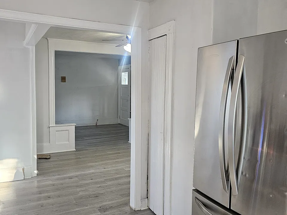 118 Chaplin St