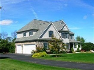 19 Ashton St, Carlisle, PA 17015
