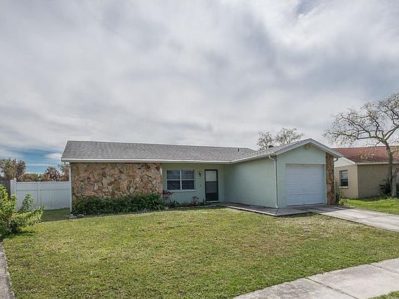 2nd image of 905 Axlewood Cir