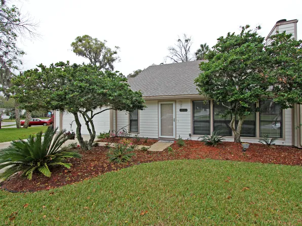 4844 Beacon Dr E, Jacksonville, FL 32225