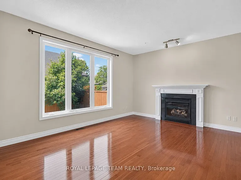 314 W Ridge Dr — Photo 13