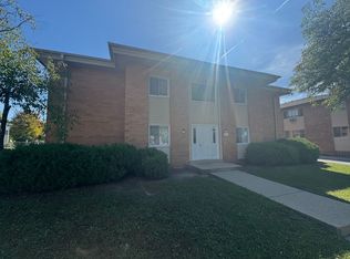 1913 Madera, Waukesha, WI 53189