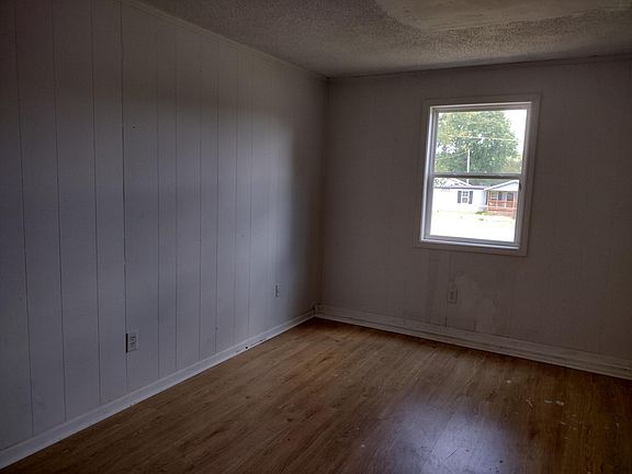 4th image of 103 Duplex Ln #Ab