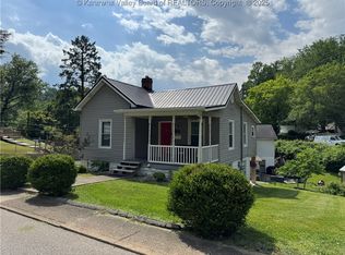 1133 Hickory Rd, Charleston, WV 25314