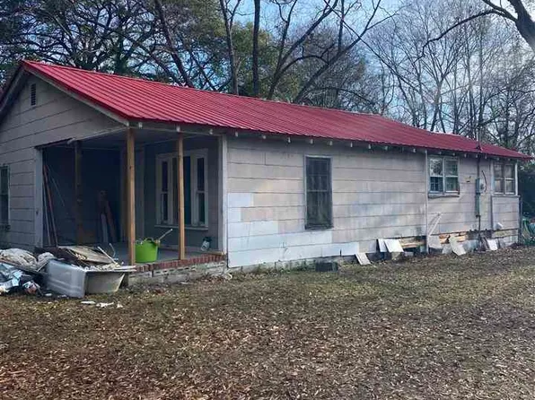 513 Elm St, Darlington, SC 29532