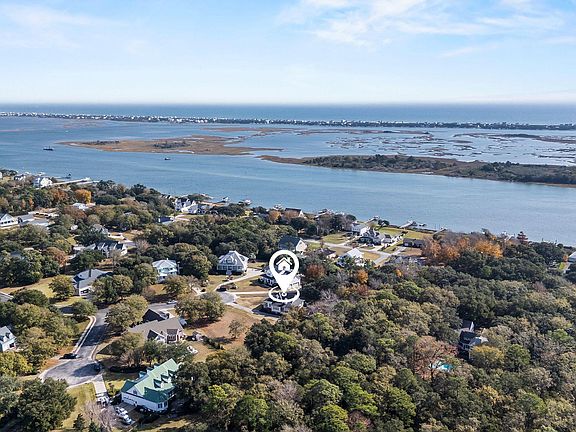 3rd image of 214 Salt Marsh Lane