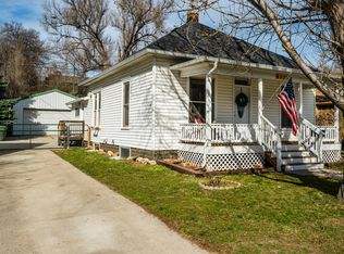 424 Gladstone St, Sheridan, WY 82801