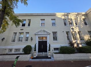 1305 Potomac St NW APT 3, Washington, DC 20007