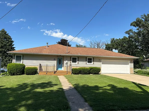 10 Chestnut St, Nashua, IA 50658