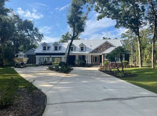 9520 W Edgar Earl Loop, Crystal River, FL 34428