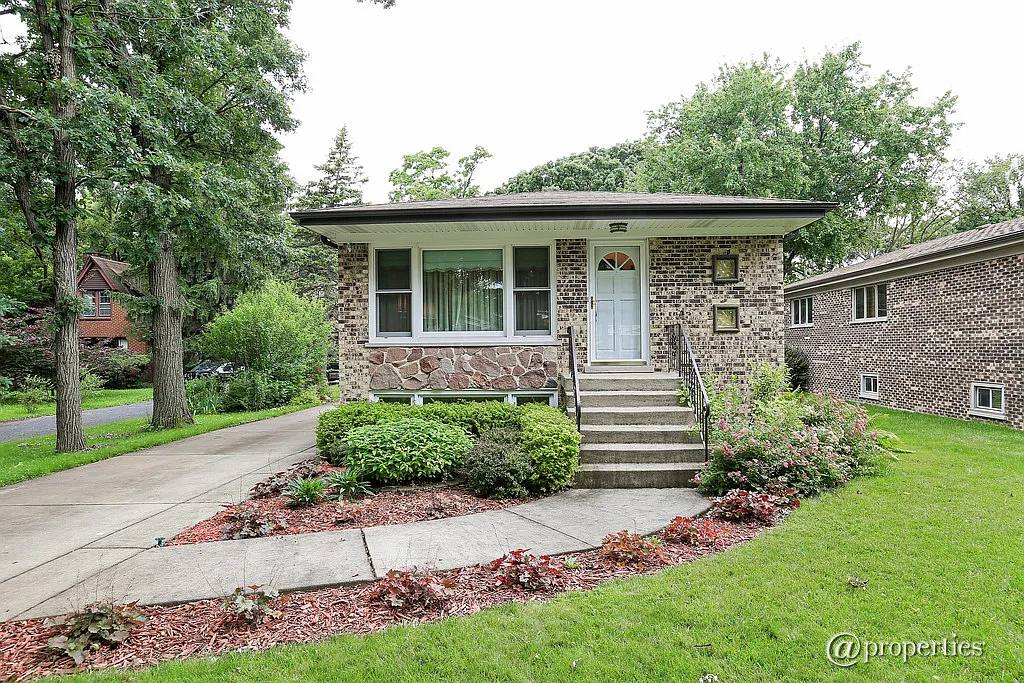210 N Bonnie Brae Ave photo 1