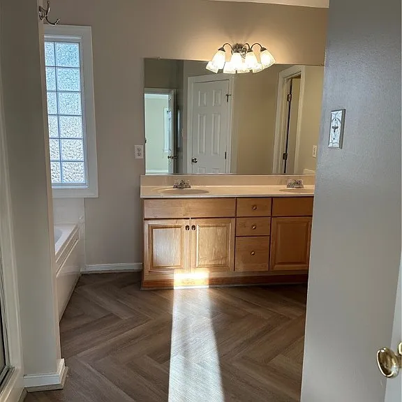 5219 Scotsglen Dr — Photo 33