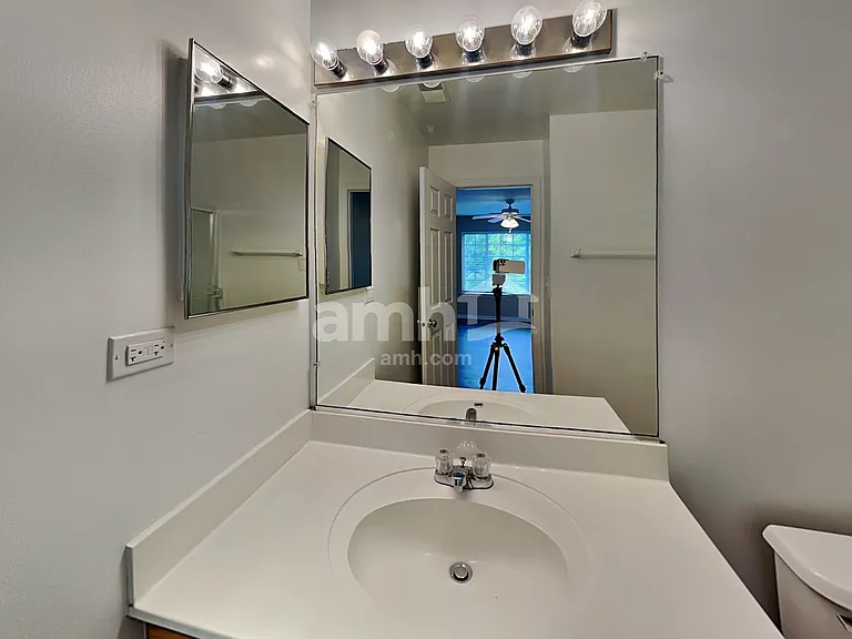 1797 Concord Dr — Photo 11