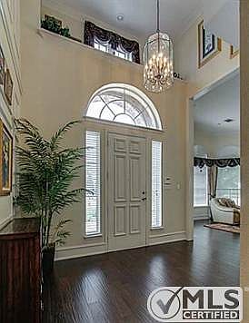 5th image of 1404 Greenway Park Dr
