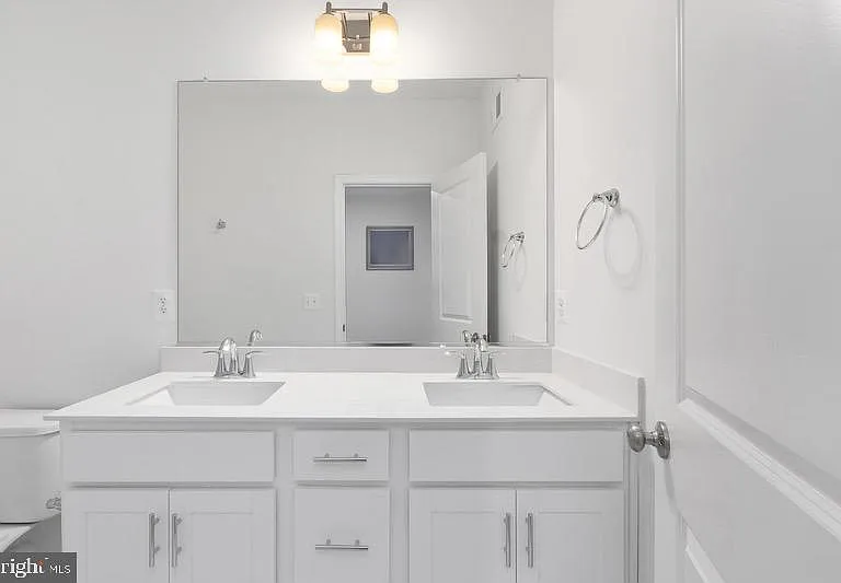 2534 Neabsco Common Pl — Photo 3