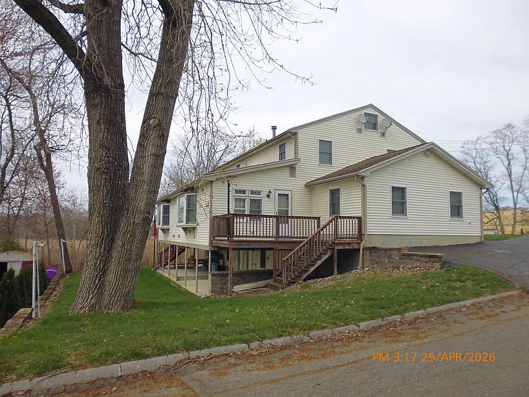 32 Peaslee Ter — Photo 5