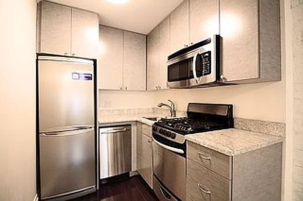 1st image of 340 E 90th St #35