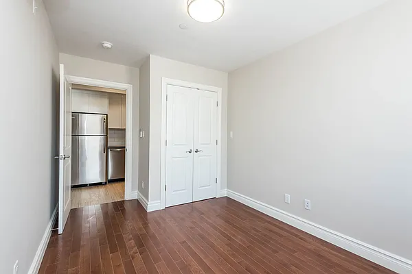 Rented by Nooklyn NYC LLC | media 57