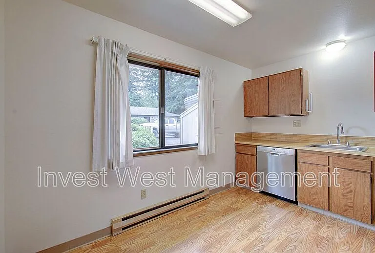 854 SE Washougal River Rd — Photo 9