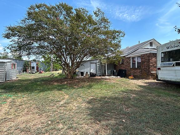 5th image of 234 Harkreader Rd