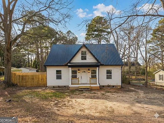 2nd image of 24 Sims St