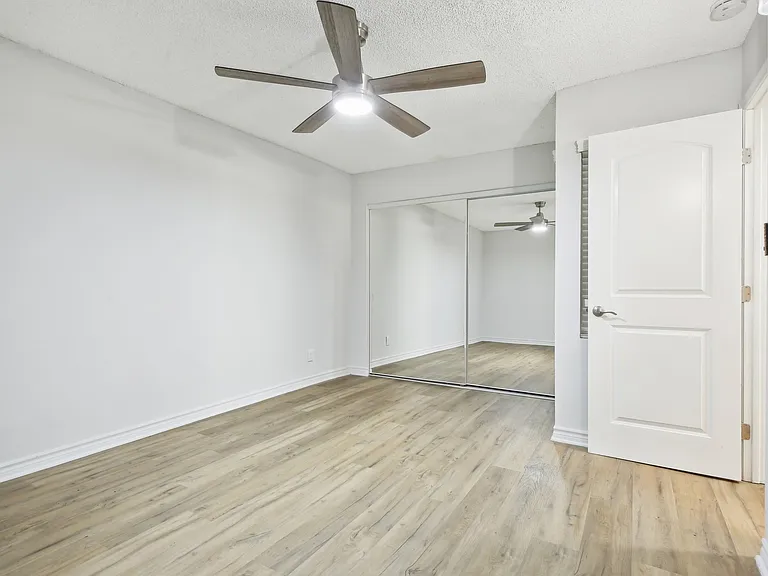 Olive Street Apartments — Photo 29