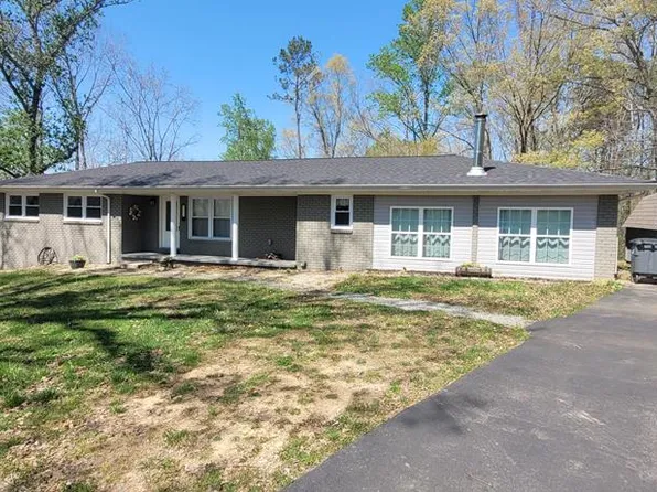 408 Sandy Rd, Dover, TN 37058