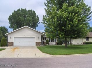 540 Fitzgerald Pl NE, Owatonna, MN 55060