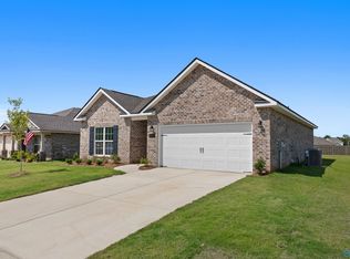 317 Keller Dr, Hazel Green, AL 35750