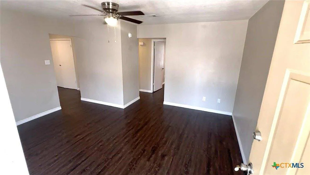 2 bed, 790 sqft, $750 — Photo 2