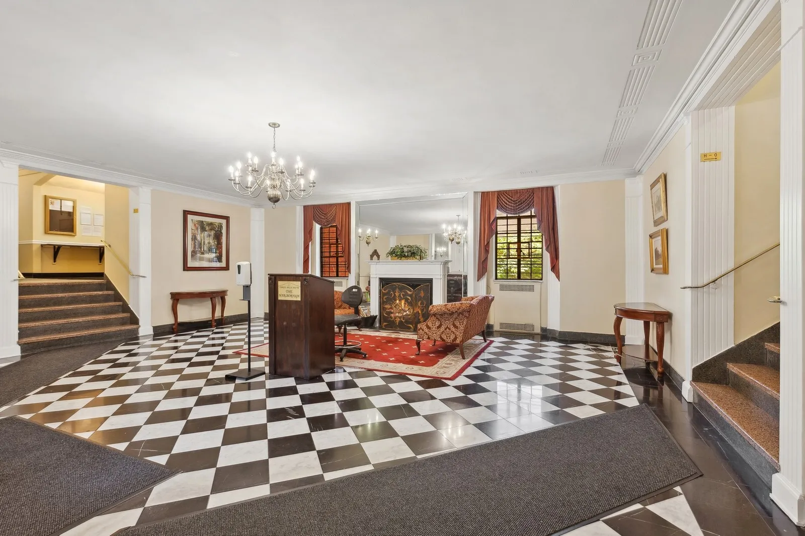 m*u様 【お値下げ不可】house on the hill Parent S/ 112-50 78th Avenue #1M in Forest Hills, Queens | StreetEasy