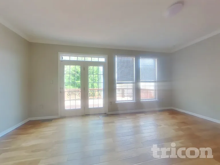 1711 Crimson Pl — Photo 6