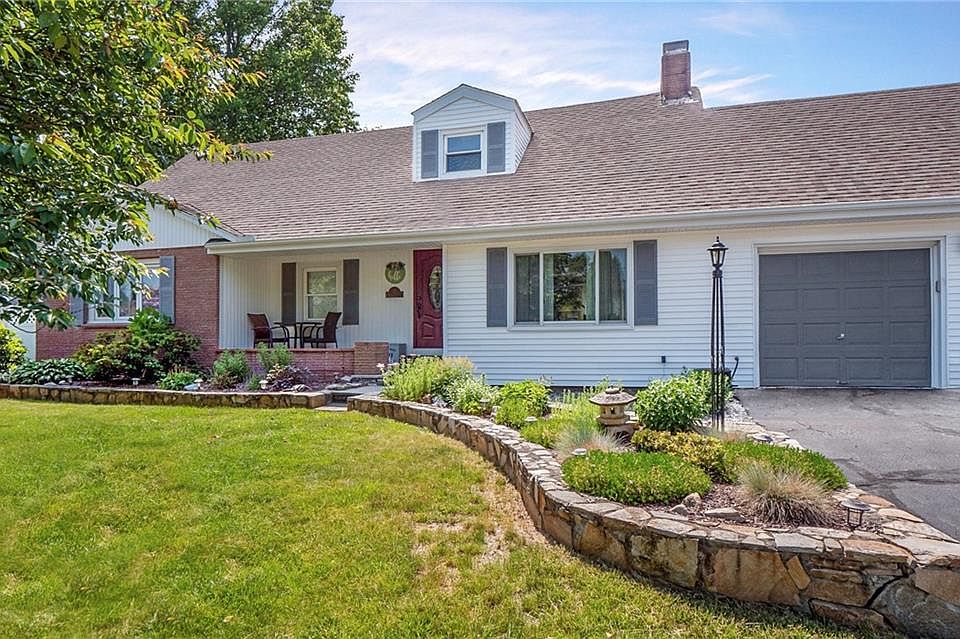 15 Valley Rd, East Greenwich, RI 02818 Zillow