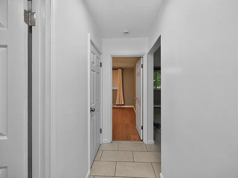 Washington House — Photo 43