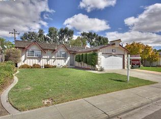 4838 Regents Park Ln, Fremont, CA 94538