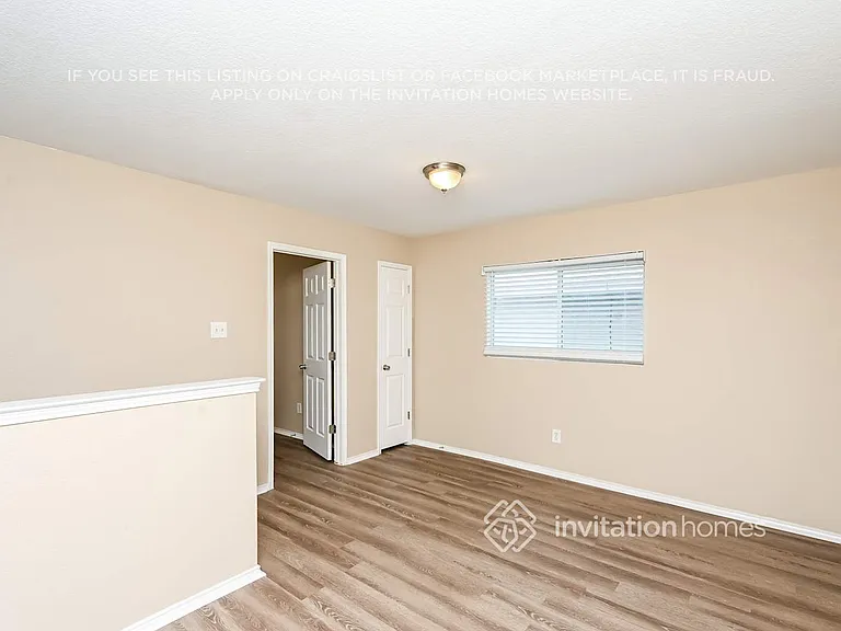 7160 Little Mohican Dr — Photo 2