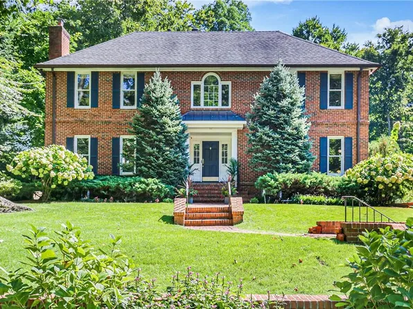 139 Hillair Circle, White Plains, NY 10605