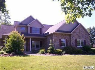 66 Woodmill Dr, Bangor, PA 18013