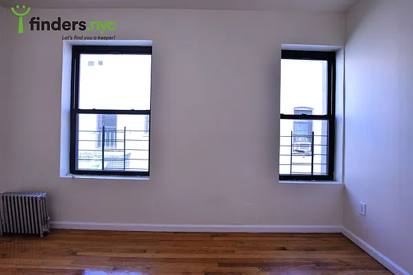 Rented by Clove Realty LLC | media 7