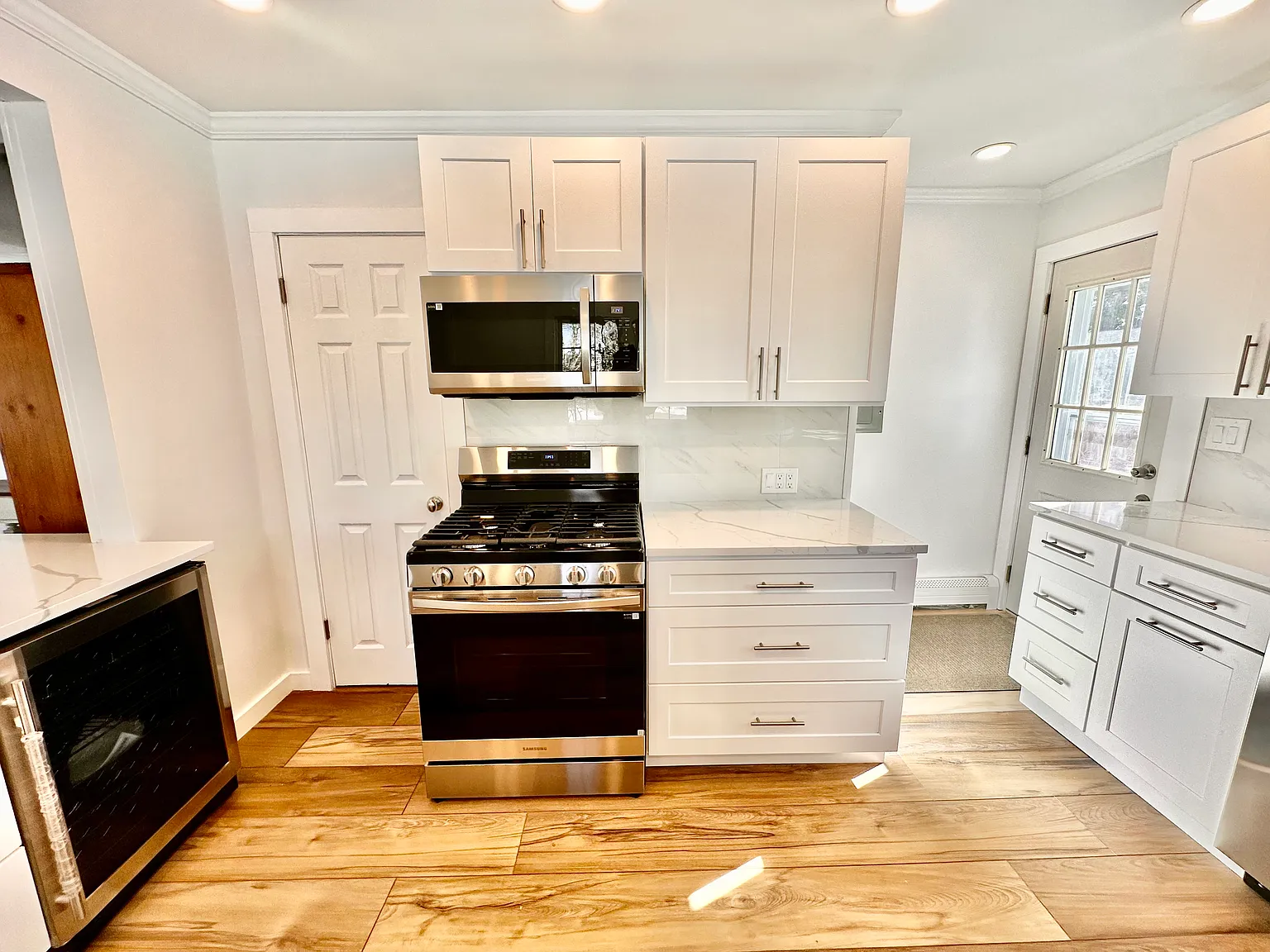 Winter or Year-Round Rental Retreat — Photo 4