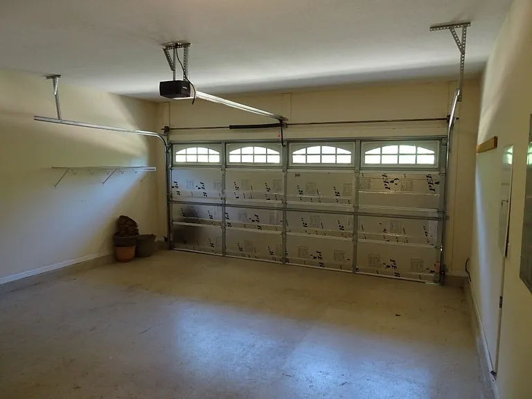 71 Covington Ter — Photo 18