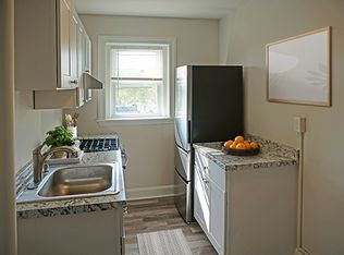 95 Adams St #9, Waltham, MA 02453
