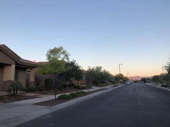 4th image of 15947 W Cameron Dr